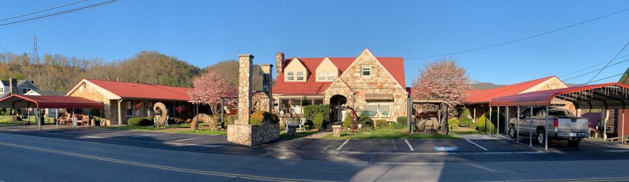 Phillips Historic Motel & Cottages 罗宾斯维尔 外观 照片