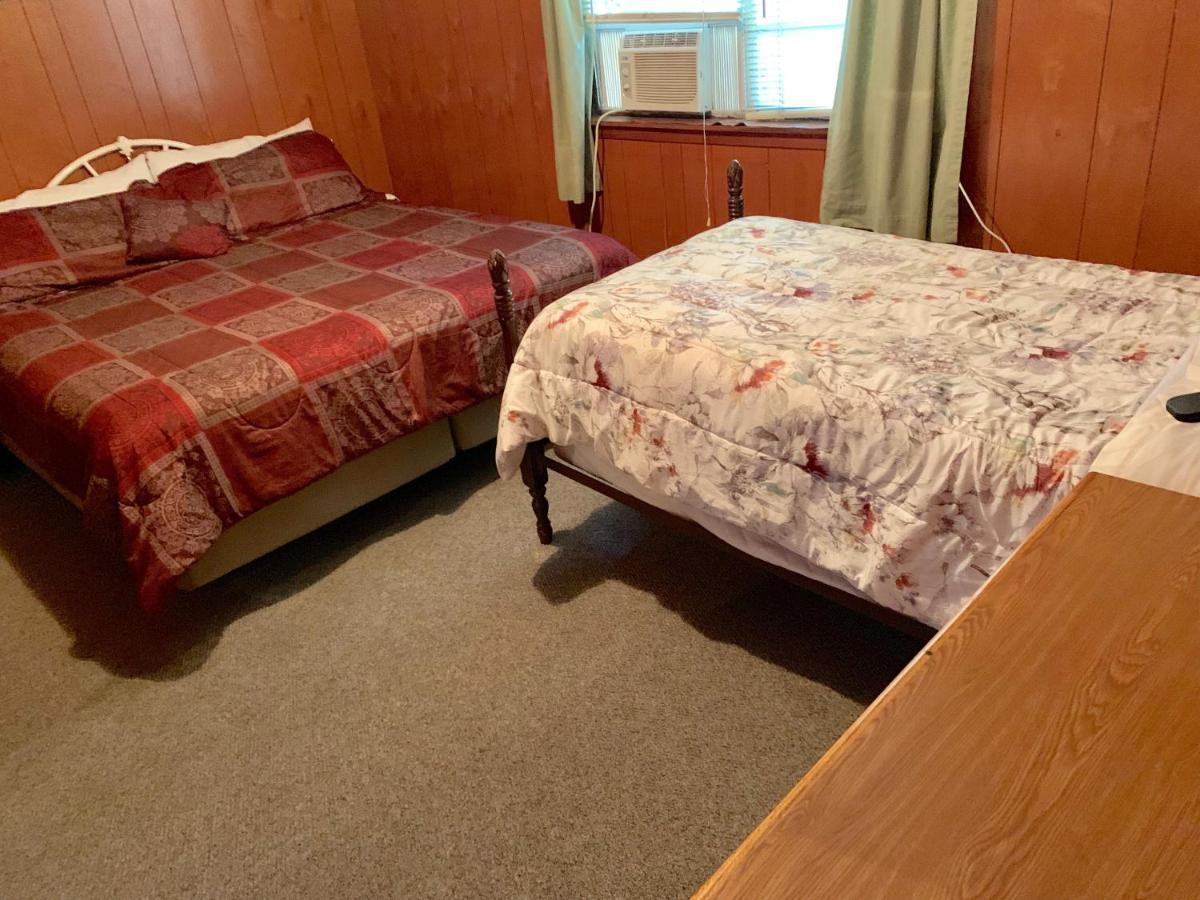 Phillips Historic Motel & Cottages 罗宾斯维尔 外观 照片