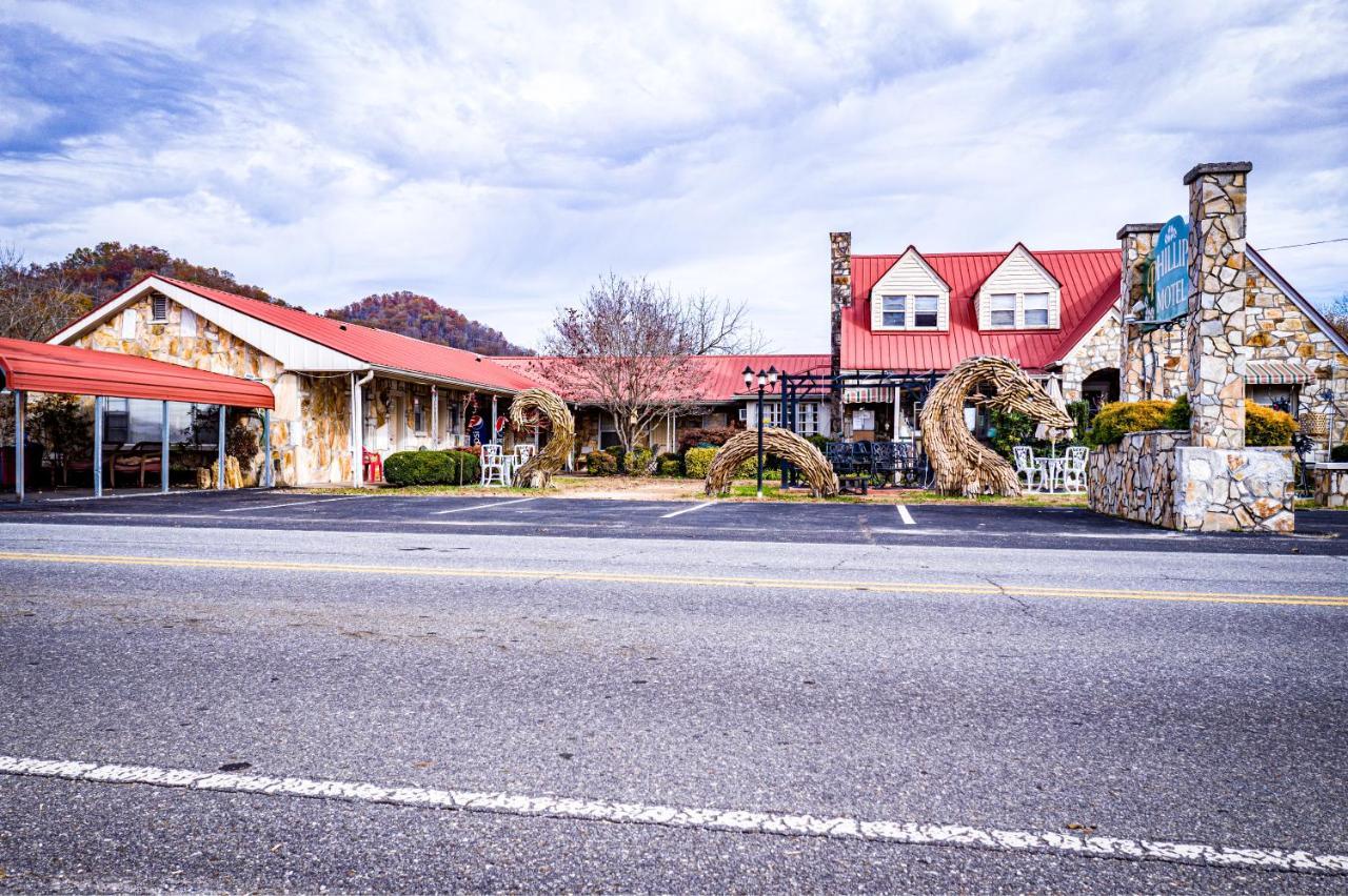 Phillips Historic Motel & Cottages 罗宾斯维尔 外观 照片