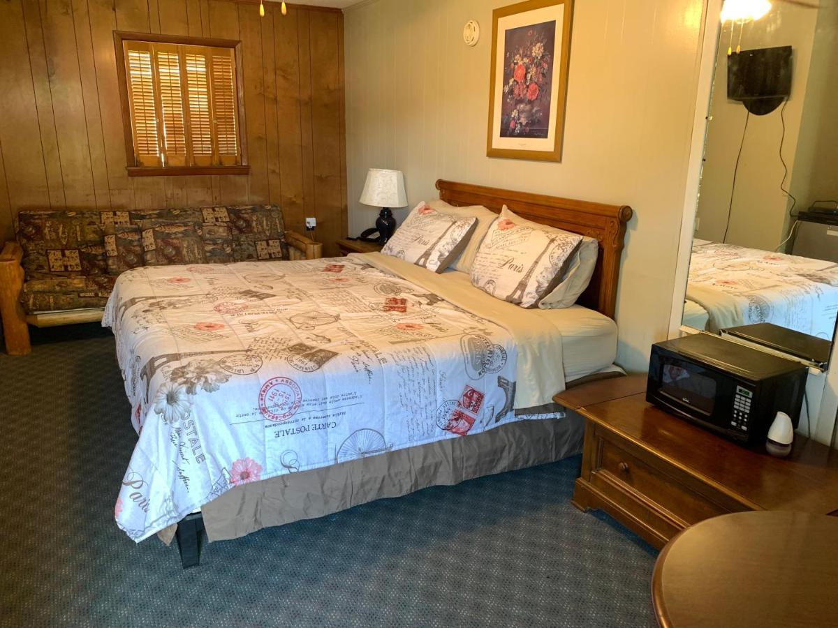 Phillips Historic Motel & Cottages 罗宾斯维尔 外观 照片