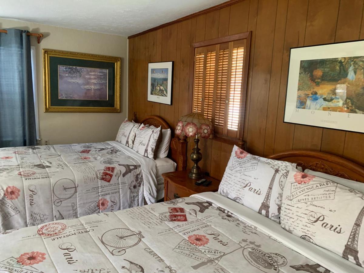 Phillips Historic Motel & Cottages 罗宾斯维尔 外观 照片