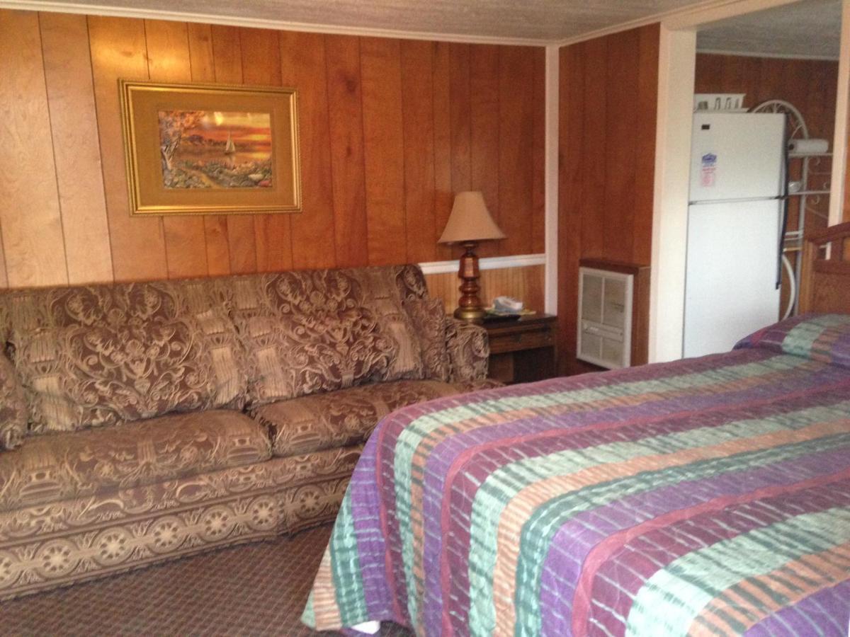 Phillips Historic Motel & Cottages 罗宾斯维尔 外观 照片