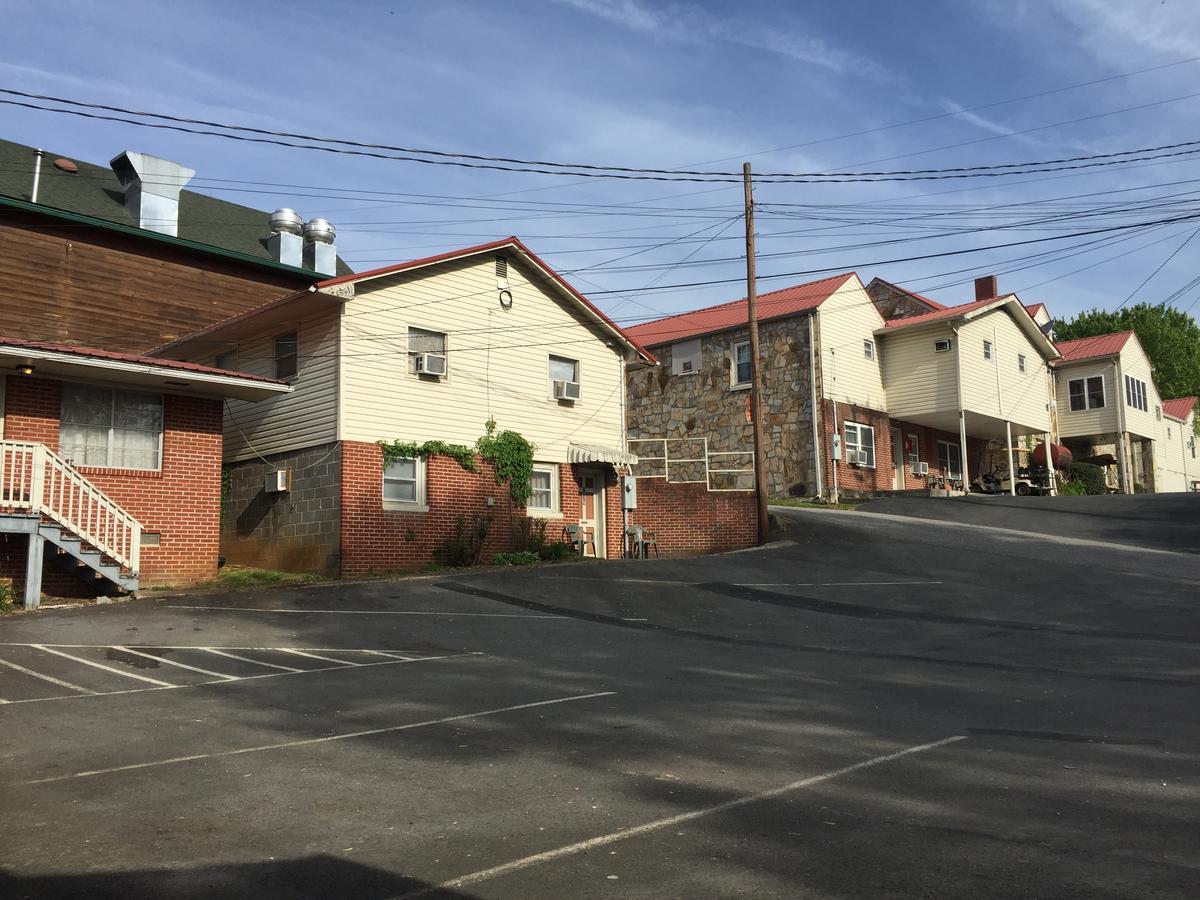 Phillips Historic Motel & Cottages 罗宾斯维尔 外观 照片