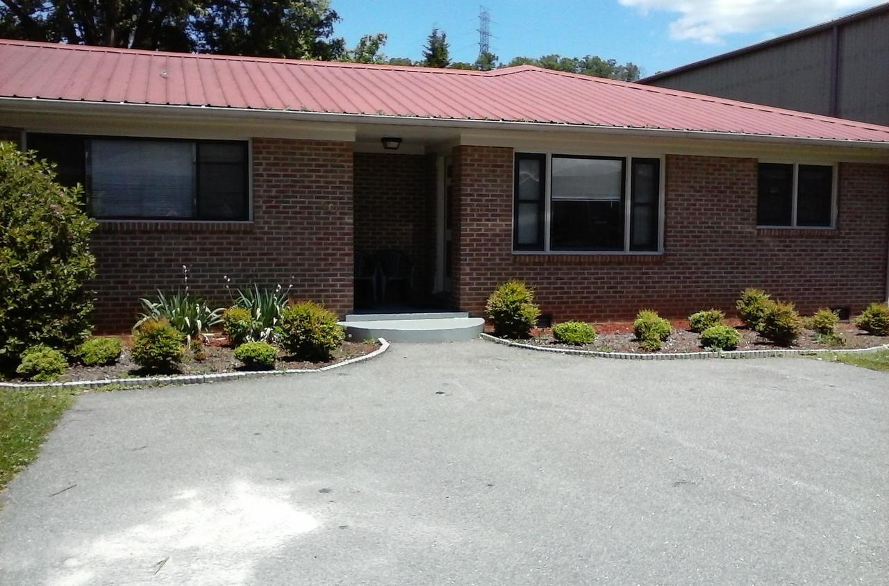 Phillips Historic Motel & Cottages 罗宾斯维尔 外观 照片